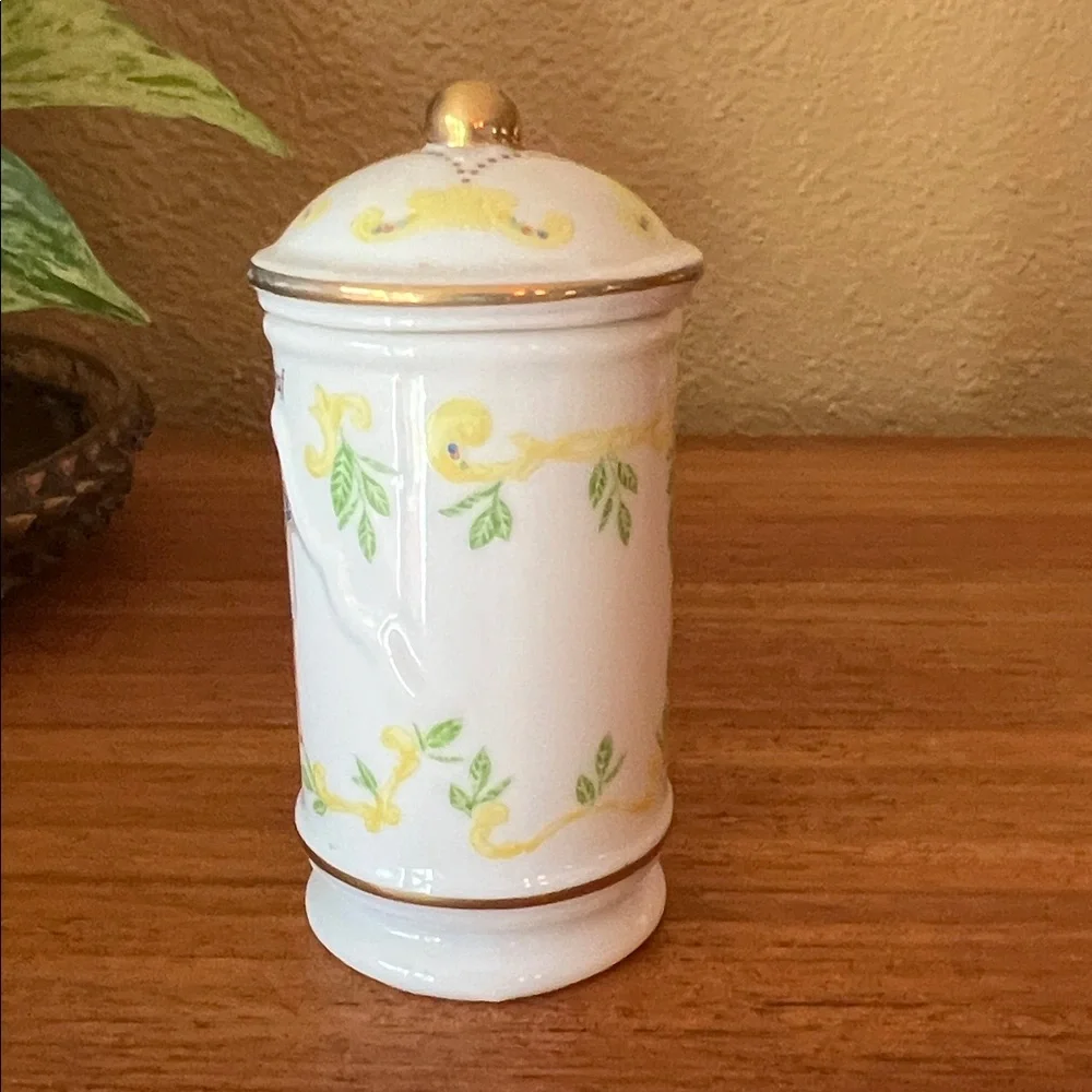 Lenox porcelain spice